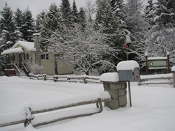 Chalet L'E. Chevalier sous la neige