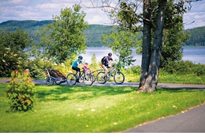 Vélo famille parc Clair Soleil